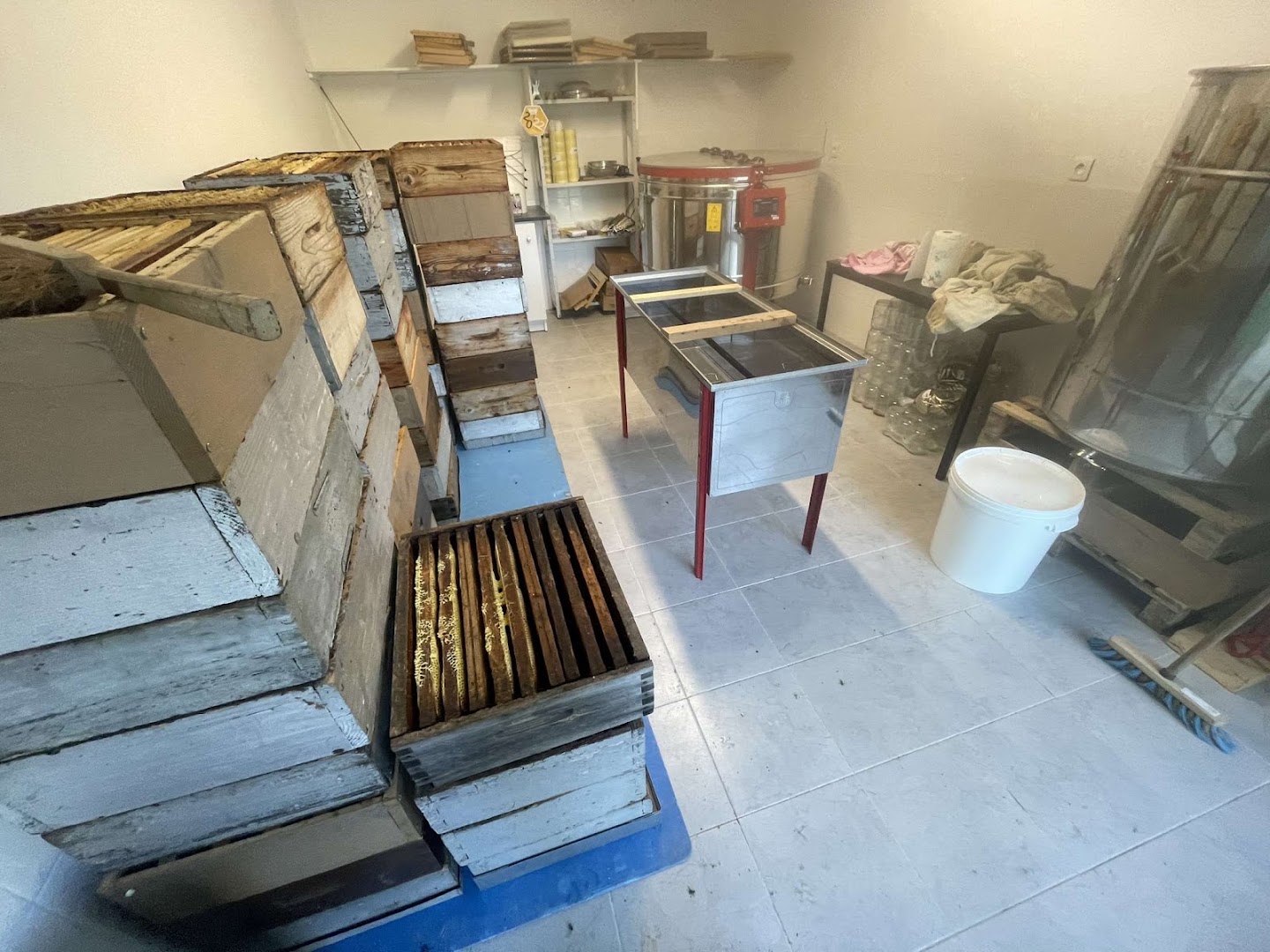 B.Guigou Apiculteur — photo 5